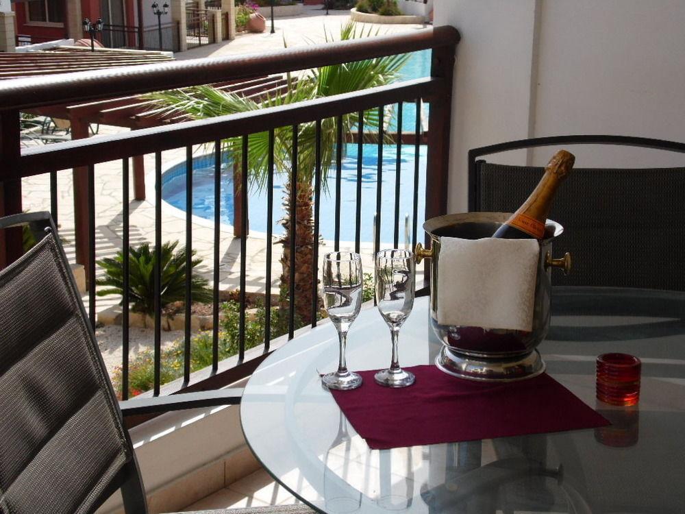 Adriana Holiday Resort Paphos Kültér fotó